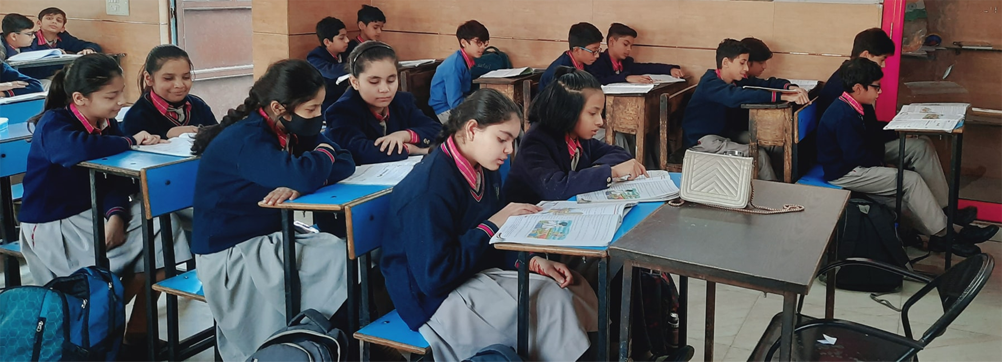 Pooja Public School , C-194/A Main Road,Brahmpuri, Delhi, 110053